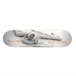 SCHAATS AAN MUZIEK PERSOONLIJK SKATEBOARD