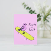Schaats of wacht - Funny Bird Skateboard Briefkaar Briefkaart (Staand voorkant)