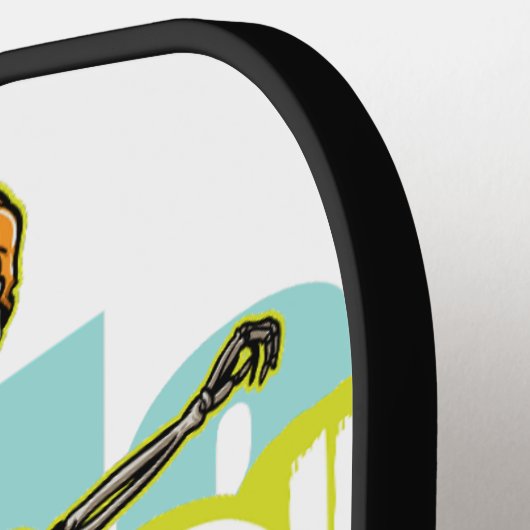 Schaats or Die: De ondode Shredder Gepersonaliseer Pickleball Paddle (Links Detail)