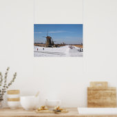 Schaatsen langs de windmolens in de winter poster (Keuken)