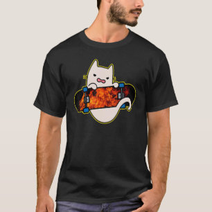 Schaatsende boze kat skateboarden op vlammen en t-shirt