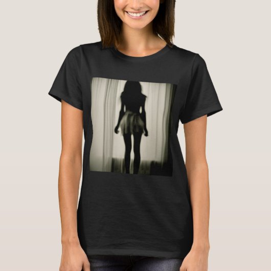 Schaduw in Dageraadlicht T-shirt (Voorkant)