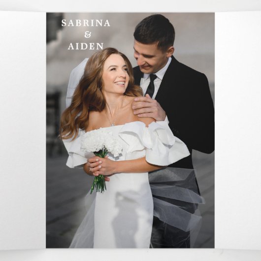 schaduw van blush roze perzik stoffige blauwe brui drieluik aankondiging (Binnenkant midden)