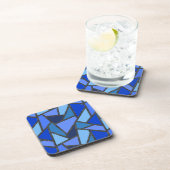 Schaduwen van blauw gekleurd glas bier onderzetter (Rechterzijde)