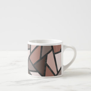 Schaduwen van bruin gekleurd glas espresso kop