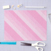 Schaduwen van roze diagonale strepen tissuepapier (Craft)