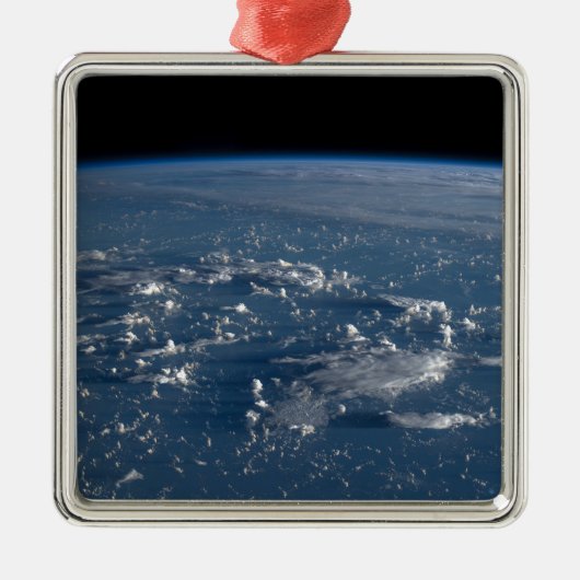 Schaduwen van wolken over het Filipijnse Zee Metalen Ornament (Voorkant)