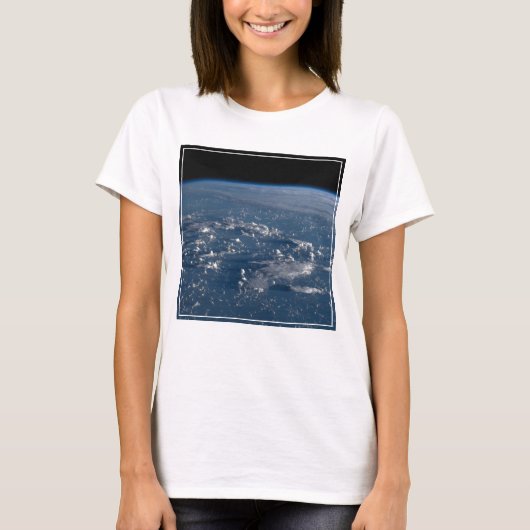 Schaduwen van wolken over het Filipijnse Zee T-shirt (Voorkant)