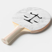 Schalen op marmer tafeltennisbatje (Voorkant Gekanteld)