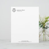 Schalen van het recht (wet) briefhoofd ontwerp (Staand voorkant)