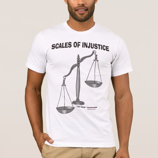 Schalen van justitie Onrecht tegen advocaat grap a T-shirt (Voorkant)