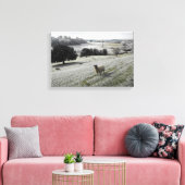 Schapen in een bevroren vallei canvas afdruk (Insitu (Woonkamer))