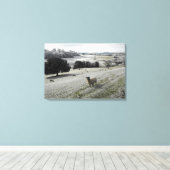 Schapen in een vorstvallei canvas afdruk (Insitu (Houten vloer))