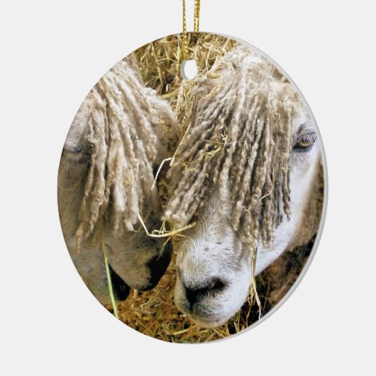SCHAPEN KERAMISCH ORNAMENT (Links)