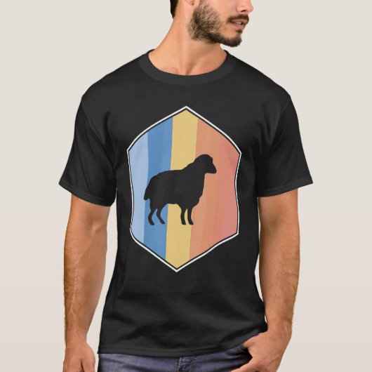 Schapen met Retrokleuren in een hexagon T-shirt (Voorkant)
