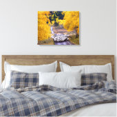 Schapen op Country Road Canvas Afdruk (Insitu (Slaapkamer))