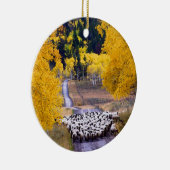 Schapen op Country Road Keramisch Ornament (Rechts)