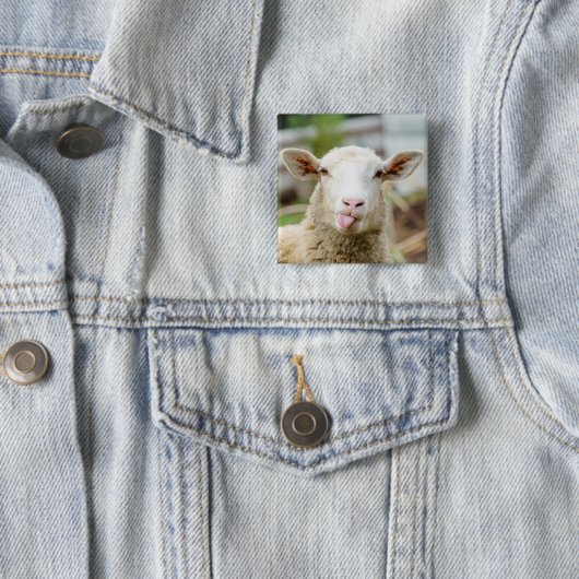 Schapentong show vierkante button 5,1 cm (In situ)