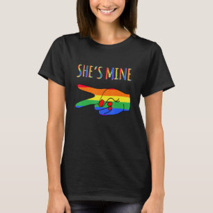 Scharen LGBT Ze Is Mine Lesbisch Paar Matching T-shirt