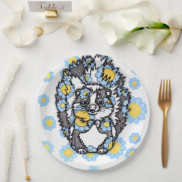 Scharrelende skunk met blauwe bloemen papieren bor bordje