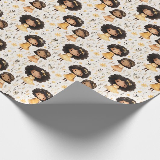 Schattig Afro-Amerikaans meisje met gouden bloemen Cadeaupapier (Hoek)