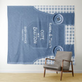 Schattig als een knopje blauwe denim baby shower wandkleed (In Situ (horizontaal))