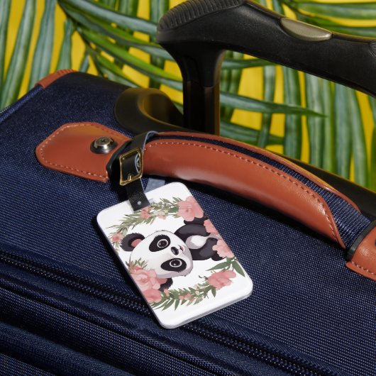 Schattig Baby Panda Beer met bloemen Bagagelabel (Voorkant Insitu 1)