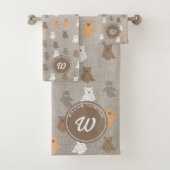 Schattig Beer Patroon Initiaal Monogram Bad Handdoek (Insitu)