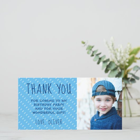 Schattig blauw wit patroon jongen foto verjaardag bedankkaart (Staand voorkant)