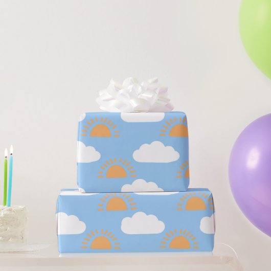 Schattig blauw wit sinaasappel zonneschijn en wolk cadeaupapier (Feestgeschenken)