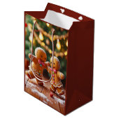Schattig dansend peperkoekkoppel Kerstvakantie Medium Cadeauzakje (Voorkant Gekanteld)