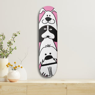 Schattig drie zwart-witte hond doodle in lijn persoonlijk skateboard