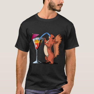 Schattig eekhoorn die cocktail drinkt, grappig fee t-shirt