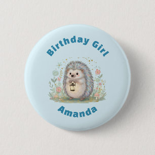 Schattig egeltje met lantaarn verjaardagsmeisje ronde button 5,7 cm