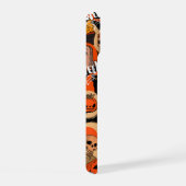 Schattig & eng Halloween griezelige sfeer iPhone 15 Case (Rechterkant)