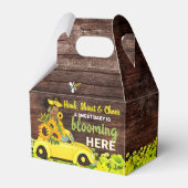 Schattig etnisch baby meisje |Gele zonnebloem rust Bedankdoosjes (Achterkant)