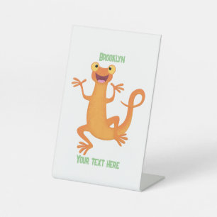 Schattig gelukkig sinaasappel dansen salamander reclamebord met voetstuk
