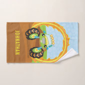 Schattig Jongen Groen Monster Truck Gepersonalisee Bad Handdoek (Handdoek)