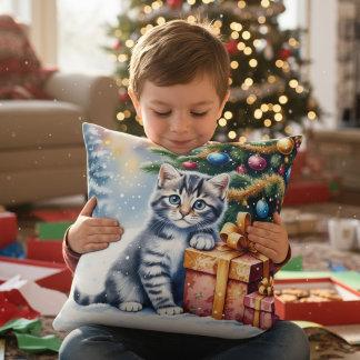 Schattig Kitten Onder Kerstboom Kussen