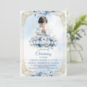 Schattig klein jongetje met sieraden witte kleren  kaart (Staand voorkant)