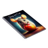 Schattig klein knaagdier met rode appel dicht notitieboek (Rechterzijde)