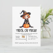 Schattig Klein Meisje Dat Trick Or Treats  Kaart (Staand voorkant)