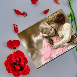 Schattig klein meisje en jongen briefkaart