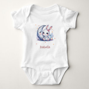 schattig konijn zittend op de maan romper