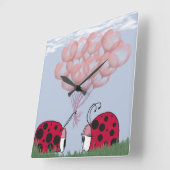 Schattig Ladybug met roze ballon Bouquet Vierkante Klok (Hoek)