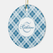 Schattig lichtblauw kersttaarkleurig monogram keramisch ornament (Links)