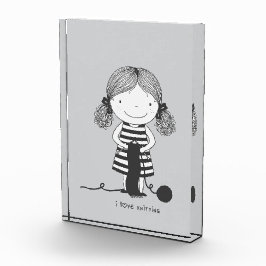 Schattig Meisje dat Breiwerkjes Maakt I Love Breie Fotoblokken