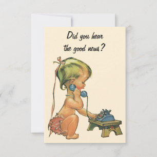 Schattig meisje dat telefoneert, adreswijziging kaart