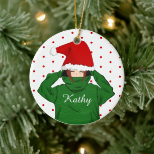 Schattig meisje met groene hoodie Kerstman hoed Ke Keramisch Ornament