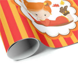 Schattig meisje met handschilderingen cadeaupapier